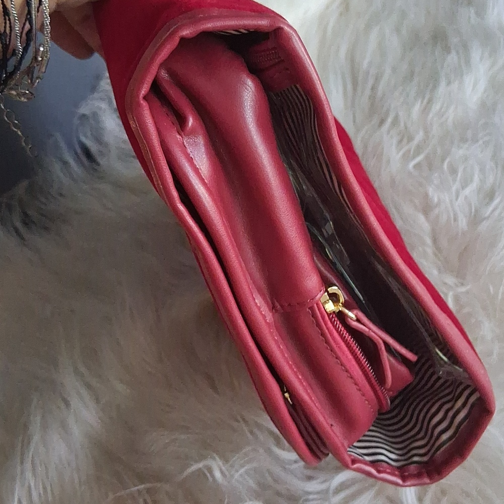 PurseN Toiletry Bag - Picture 5 of 16